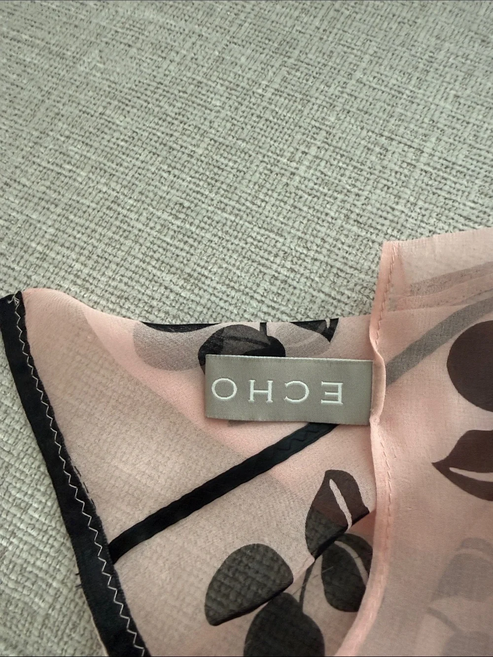 Echo pure silk scarf